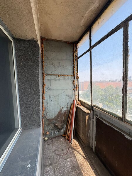 Obor, Mihai Bravu langa Primaria Sectorului 2